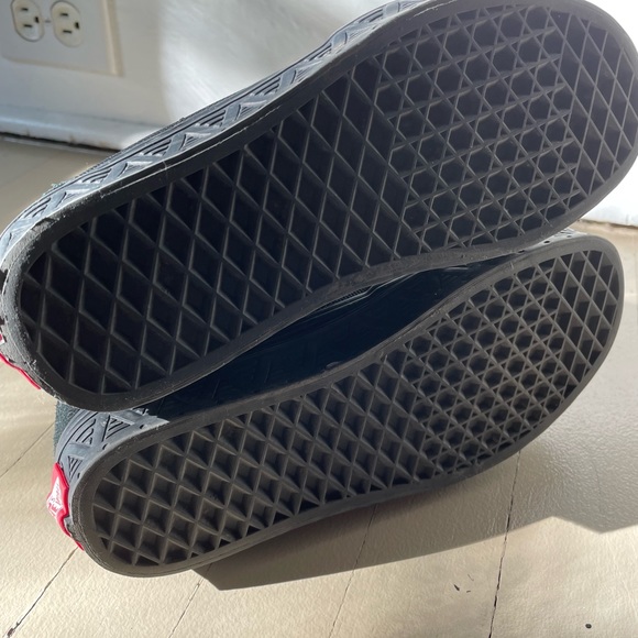 Vans Marvel black Panther limited edition size 35 - Picture 5 of 8